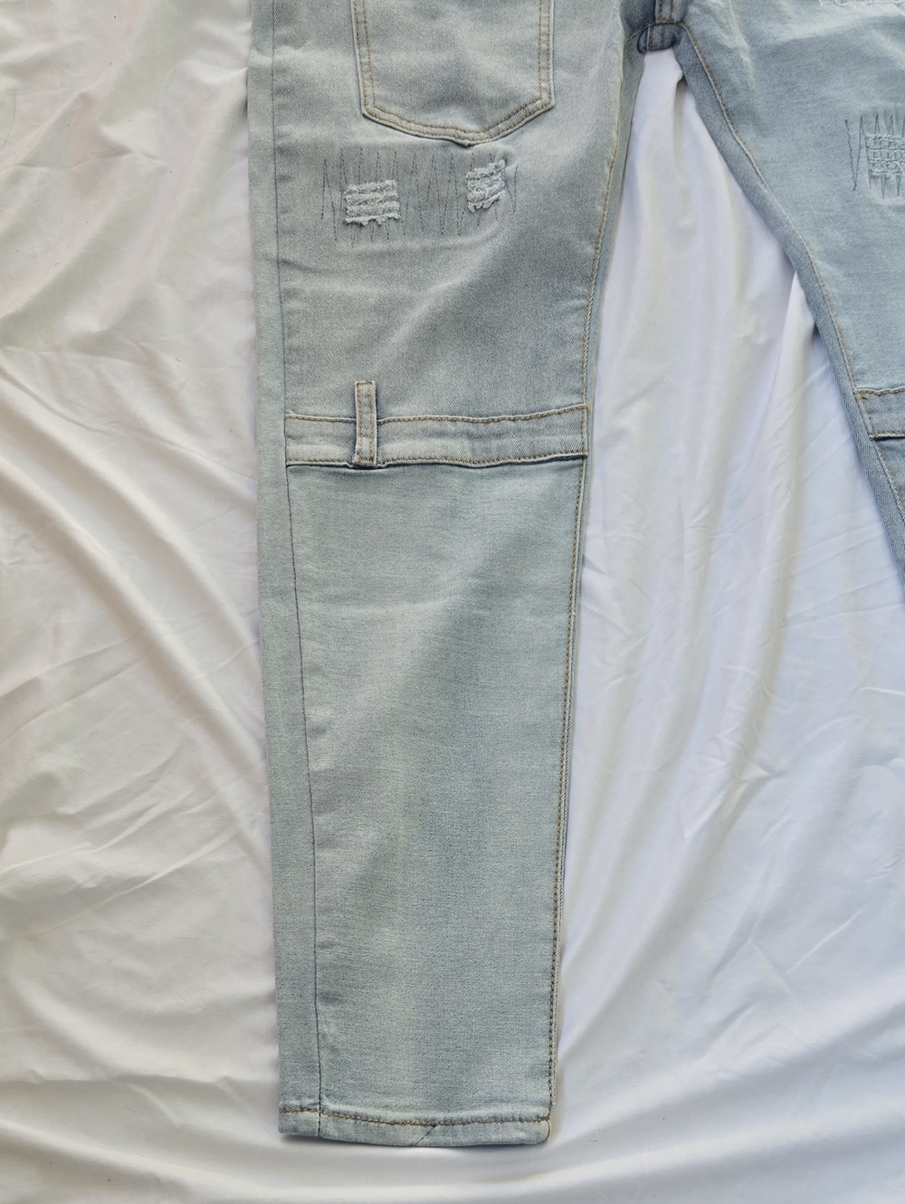 Men's Distressed Jeans Fashionable Front/Back Pocket Design Two Tone At Back - Picture 7 of 14